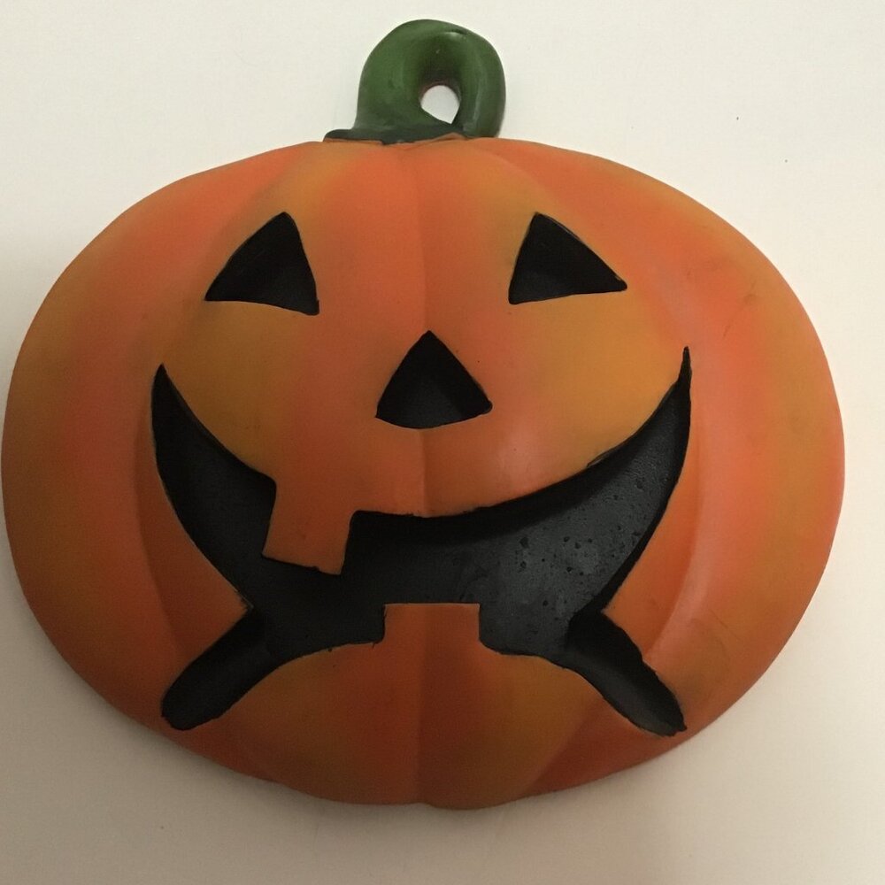 Vintage Jack-O-Lantern Pumpkin Wall Hanging Heavy Resin Halloween